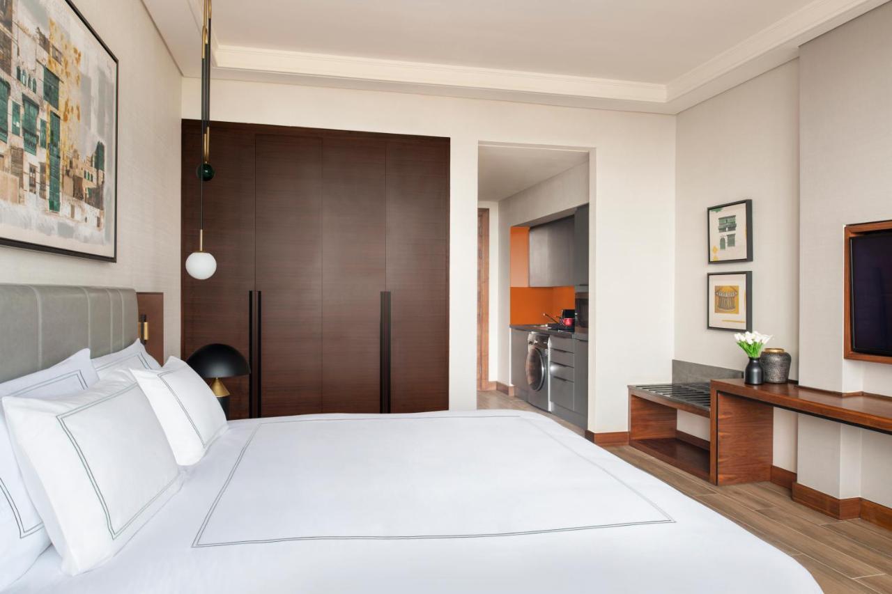 Swissotel Living Джедда Экстерьер фото A room at the hotel